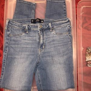 Hollister High Rise Skinny Jeans